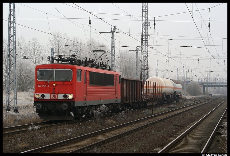 155 200 am 30.01.09 bei der einfahrt in den Rostocker Seehafen. Aufgenommen Rostock/Dierkow