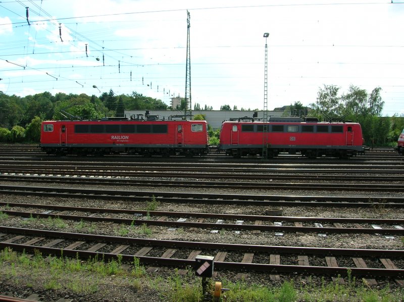 155 202-5 und 140 401-1 am 19.8.2006 in Koblenz.