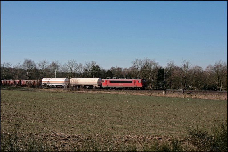 155 213 bringt am 16.02.2008 einen FIR bei Holzwickede Richtung Hamm (Westf).