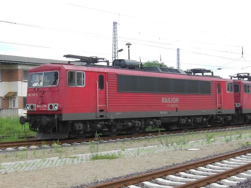 155 236-3 am 24.06.07 in Wismar abgestellt.
<a href= http://staedte.kaposo.de  target= _blank ><img src= http://www.Bahnbilder.de/counter/counter_new.php?key=357584278  alt= Städte auf Kaposo  title= Städte auf Kaposo  border= 0  /></a>