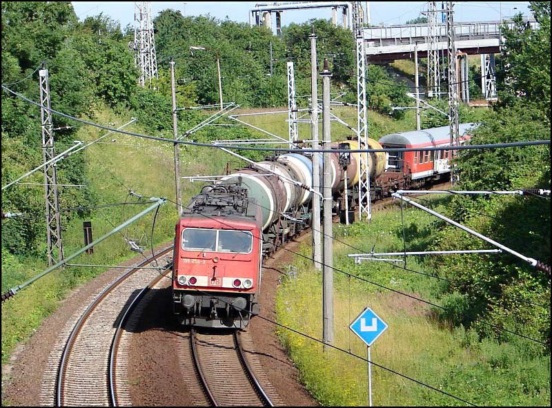 155 255-3 am Zugende des TEC55707 (aus Mukran) kurz vor dem Hbf Stralsund. (am 14.07.06) 
