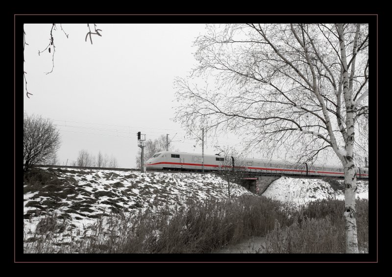 17.11. ICE von Mnchen in Richtung Ingolstadt, hinter Pfaffenhofen bei Fahlenbach