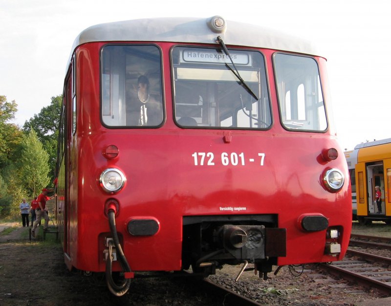 172 601-7 in Reichsbahnfarbgebung, hier 2006 zur Ausstellung in Schneweide