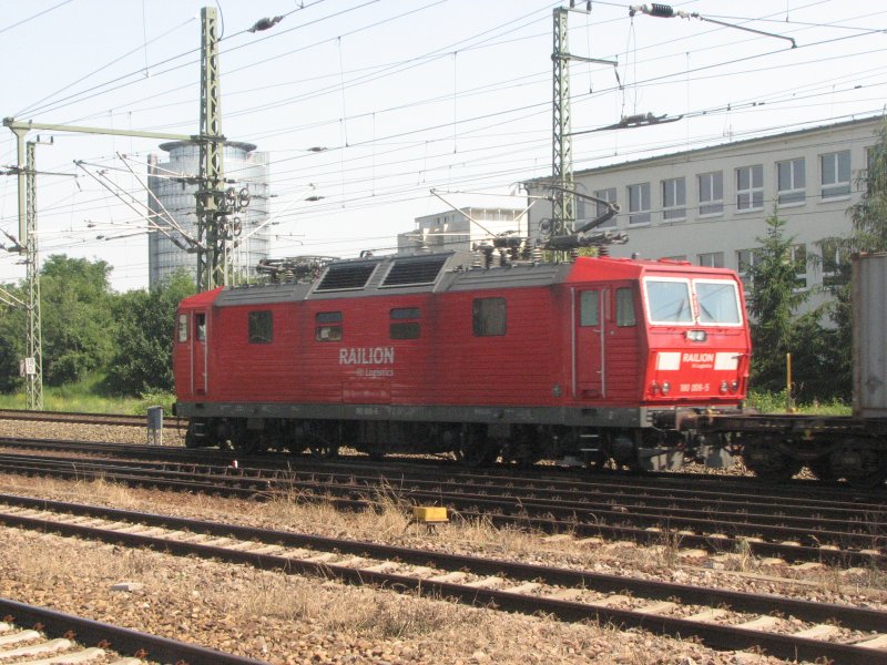 180 008-5 ist zum G�terbahnhof Dresden Friedrichstadt unterwegs.09.06.07.