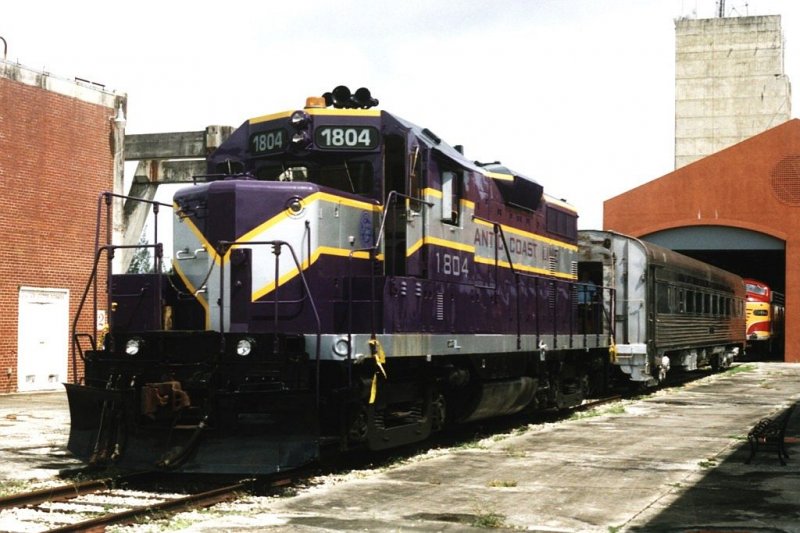 1804 (1834 vor U.S. Army Transportation Corps und gebraucht als Lok in die Film  Under Siege 2: Dark Territory mit Steven Segal ) auf der Gold Coast Railway Museum in Miami am 6-9-2003. Bild und scan: Date Jan de Vries.