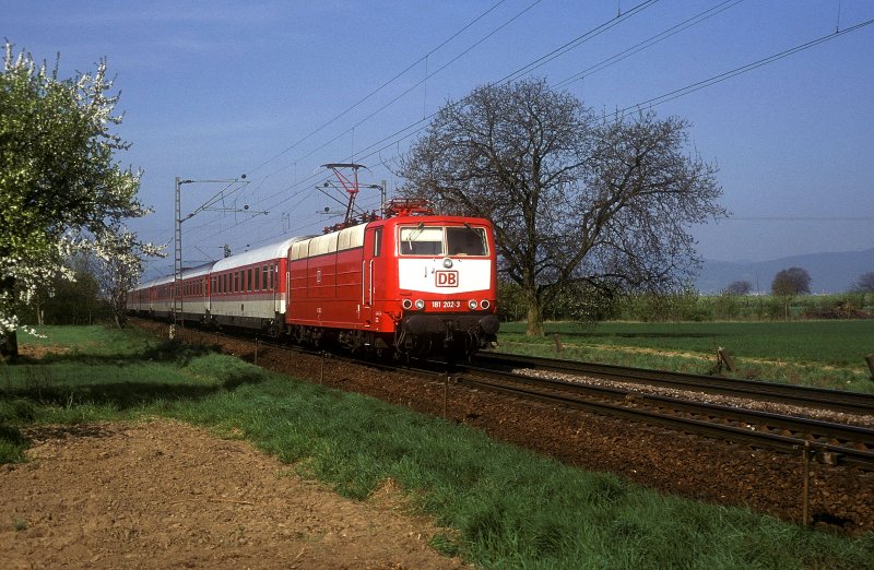 181 202  Haloch  27.04.96