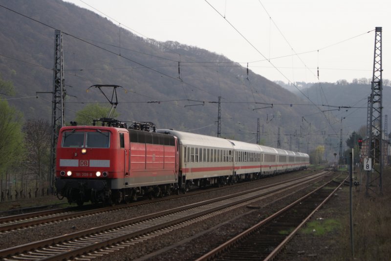 181 209 mit IC in Winningen am 06.04.09