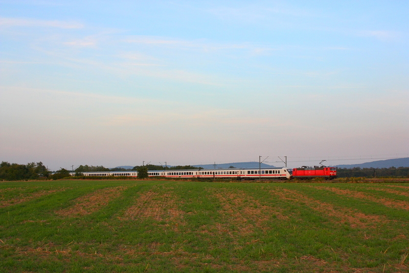 181 219 zog am Abend des 18.08.09 den EC360 nach Strasbourg.