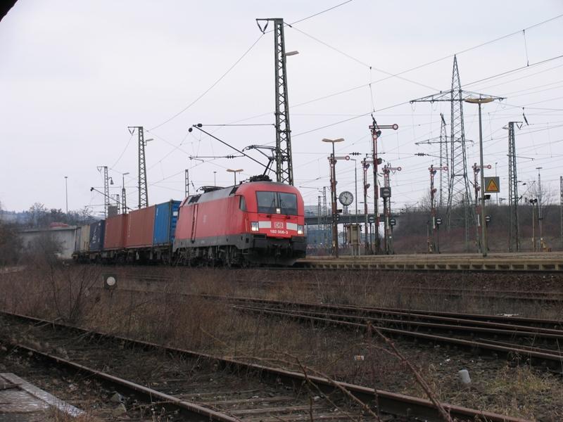 182 008 in Wrzburg-Zell