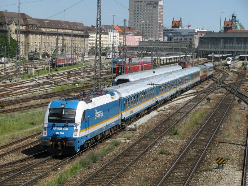 183 004 mit Alex am 7.8.2008 in M�nchen.