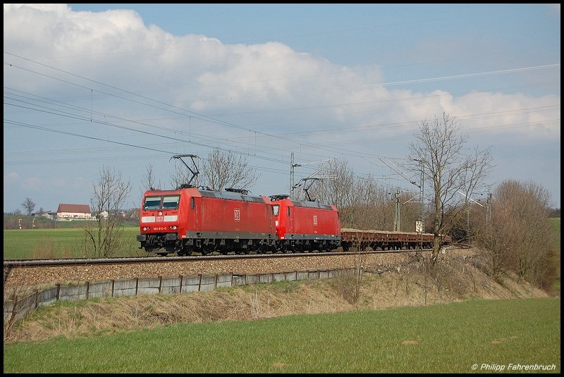 185 013 & 185 059 wurden am 01.04.08 mit CFN 63045 am Km 77,2 der Remsbahn (KBS 786) bei Aalen-Hofen bildlich verewigt.