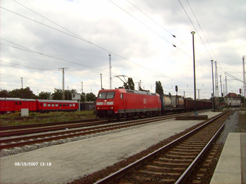 185 070 mit ein gemischten Gterzug in Frankfurt/Oder.15.08.07