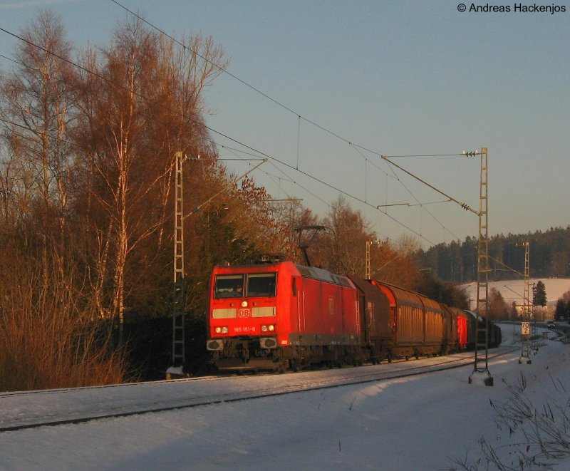 185 151-8 mit dem FZT 55834 (Villingen-Offenburg Gbf) am km 70,2 27.11.08