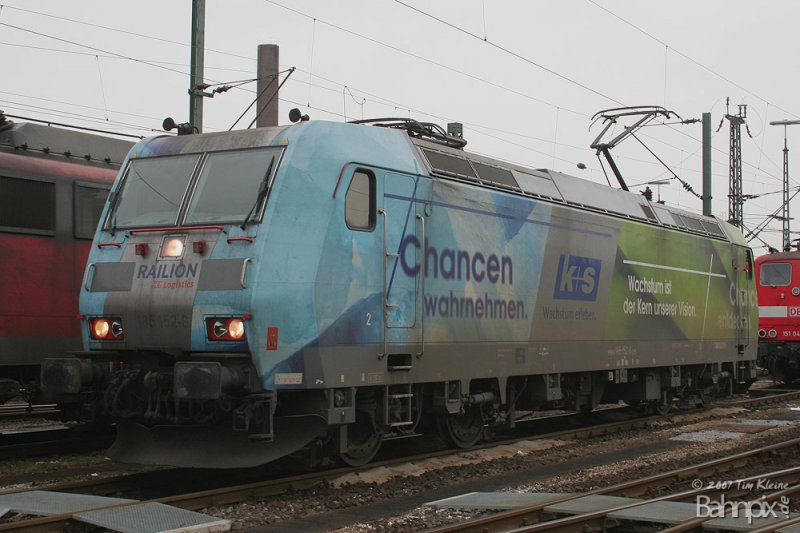 185 152 am 29.11.2007 in Maschen Rbf. www.bahnpix.de