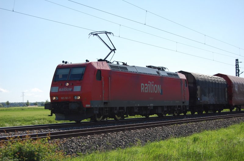185 161-7 Railion am 12.05.2009 bei Woltorf