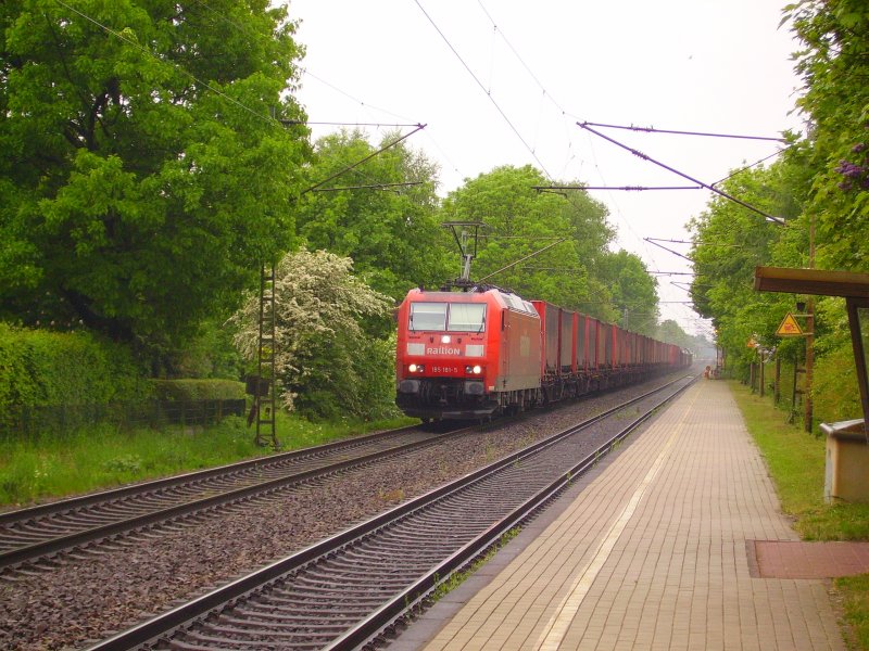 185 181-5 zieht einen Gz durch Prisdorf am 16.05.08.