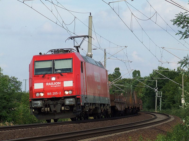185 205-2 am 31.07.06 in Jacobsdorf (Mark).