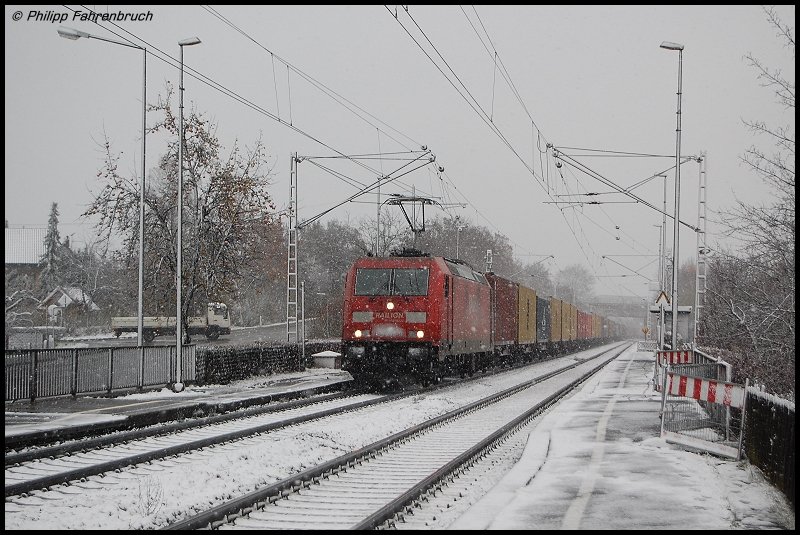 185 259-9 am 10.11.07 mit Umleiter-IKE 50201 Bremen-Grolland - Stuttgart Hafen bei der Durchfahrt des Hp Hofen(b Aalen).