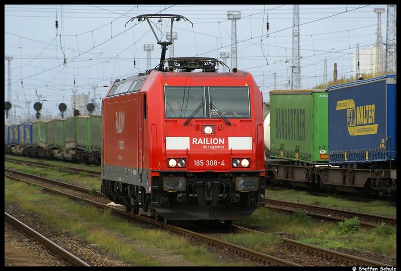 185 308 konnte ich am 16.11.08 am Hp Rostock/Hinrichsdorferstra�e ablichten.