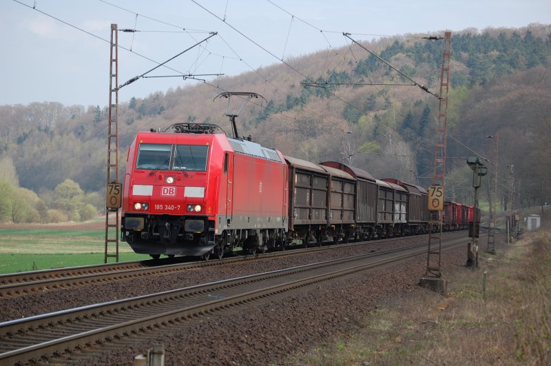 185 340-7 mit einem gem.GZ am 8.4.2009 durch Salzderhelden -> Sden