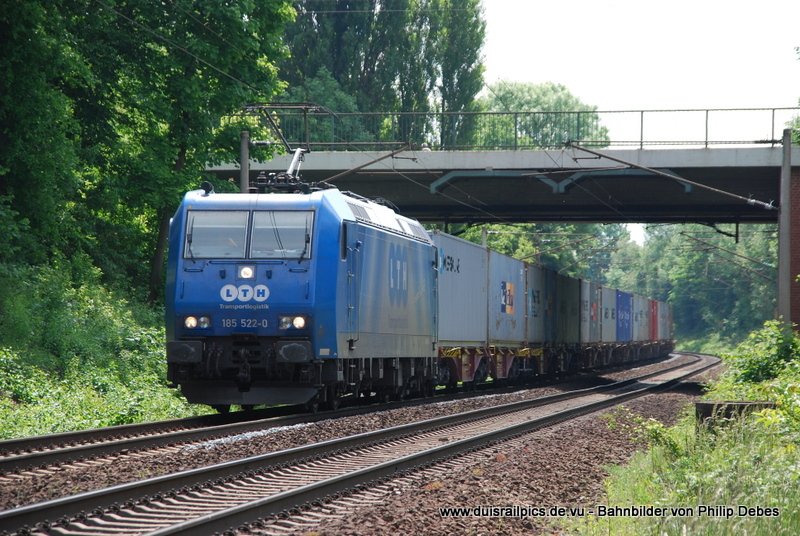 185 522-0 (LTH Transportlogistik) fhrt am 23. Mai 2009 um 13:01 Uhr mit einem GZ durch Hannover Limmer