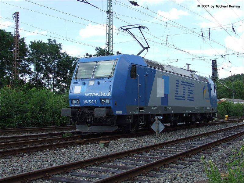 185 529-5 der LTE beim rangieren im Gbf Bottrop. 28.6.2007