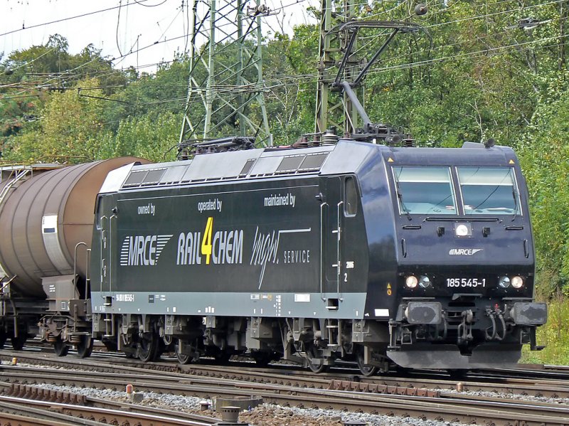185 545-1 von Rail4Chem mit Kesselzug in Kln Gremberg am 3.9.09