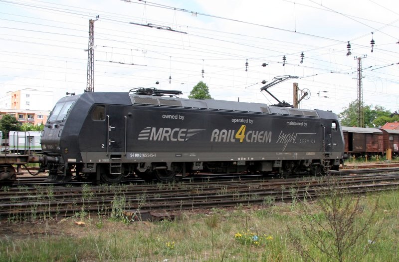 185 545 der MRCE, betrieben von RAIL 4 CHEM unterwegs in sterreich, und zwar in Wels am 05. Mai 2007.