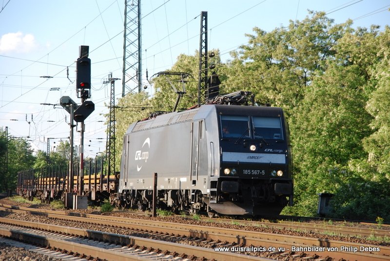 185 567-5 (CFL Cargo) f�hrt am 22. Mai 2009 um 19:19 Uhr mit einem GZ durch Duisburg Obermeiderich