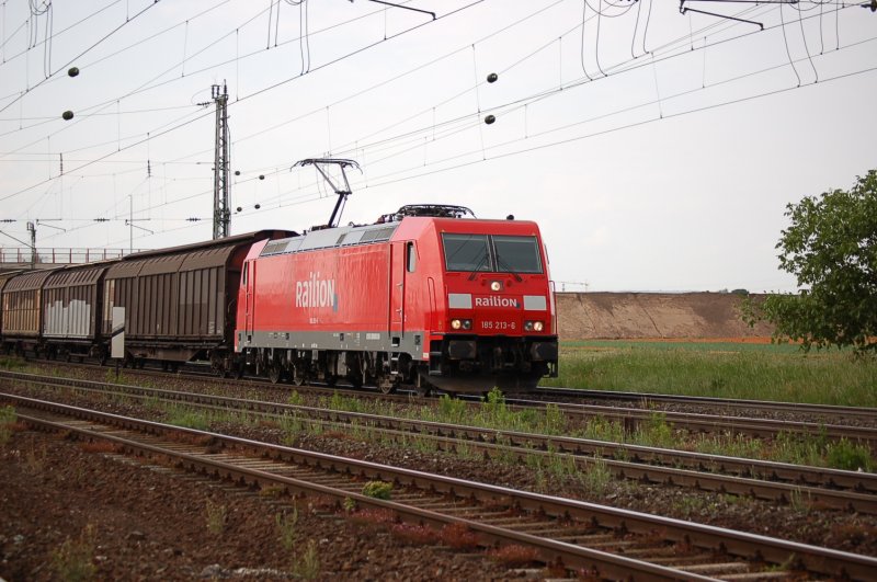 185_213 bei der Einfahrt Bhf Bamberg aus Richtung Lichtenfels Kbs 820 04.06.07