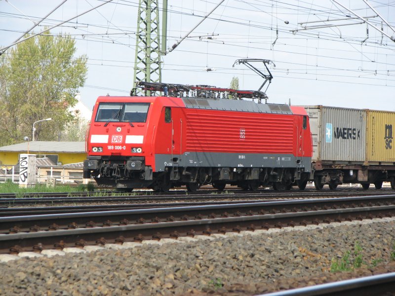 189 006-0 war mit ihrem Containerzug vom Gterbahnhof Dresden-Friedrichstadt komment Richtung Tschechien unterwegs.21.04.07 