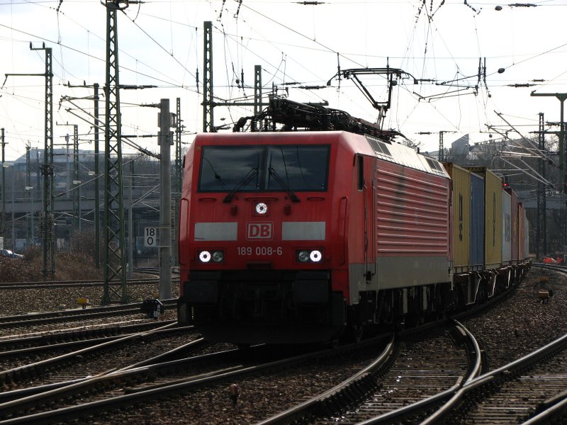 189 008-6 ist mit Containerzug Richtung Gterbahnhof Dresden unterwegs.14.03.09.