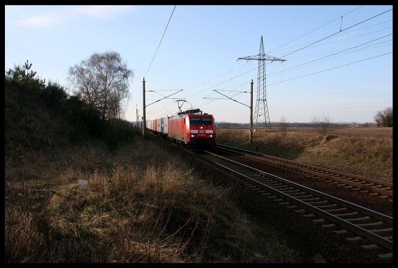 189 009 mit G�terzug, 09.02.08, Nudow