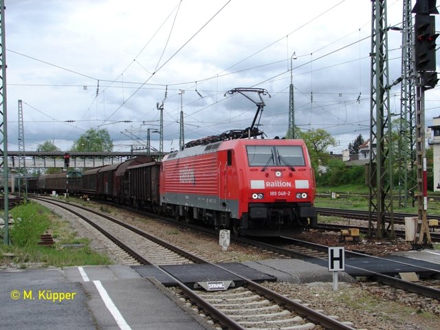 189 048-2 in Freilassing 01.05.2008 in Richtung Salzburg.