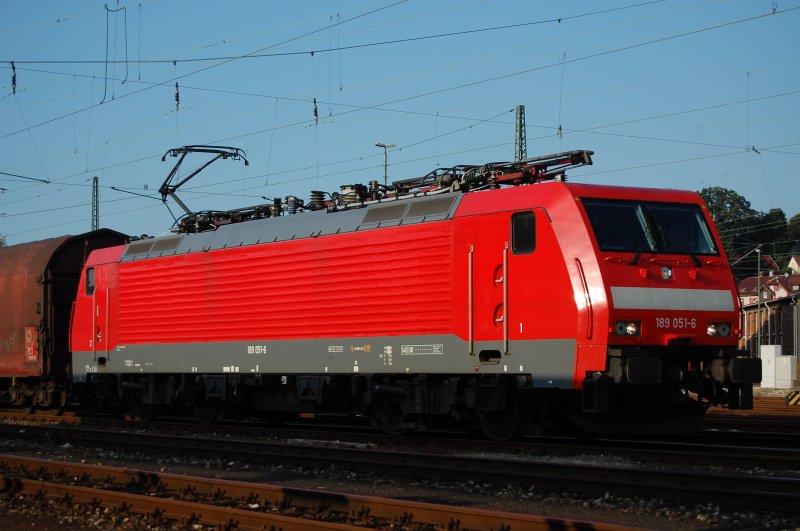 189 051-8 stand am 14.09.07 mit dem plan. Gterzug von Aalen nach Stuttgart HBF auf Gleis 7 des Aalener Bahnhofs.
