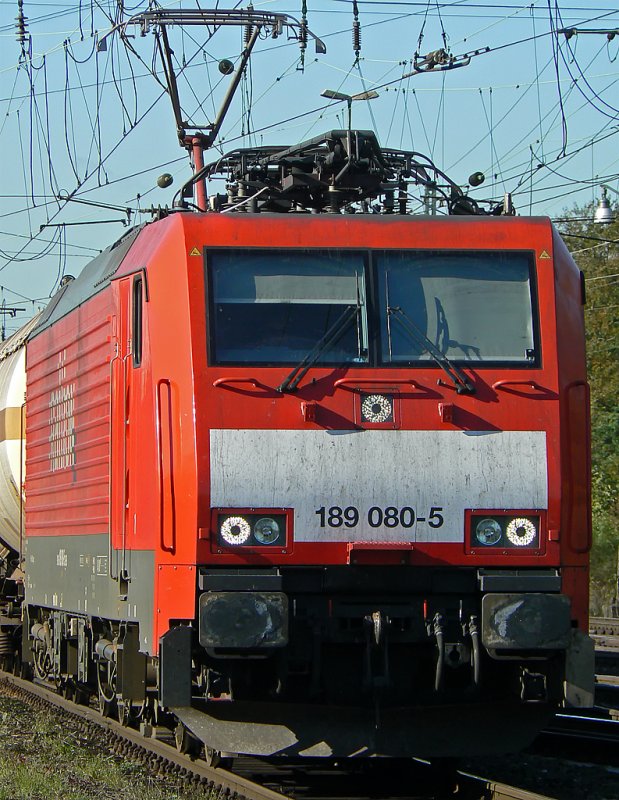 189 060-5 bei der Einfahrt in den Gbf Kln Gremberg, aufgenommen am 15.10.2009