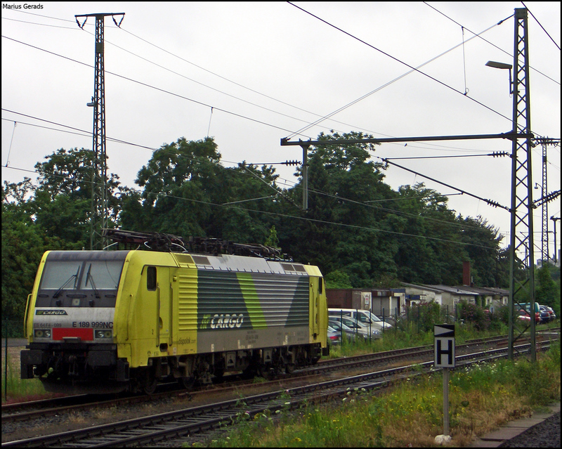 189 999 steht abgestellt am Mnchengladbacher Hbf 23.7.2009