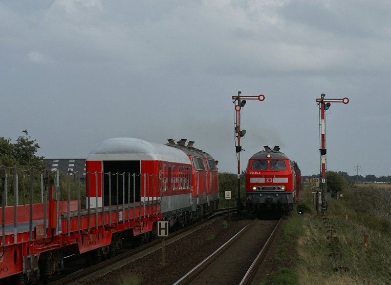 2 218er-Prchen treffen sich am 14.08.2008 mit ihren Autozgen in Keitum.