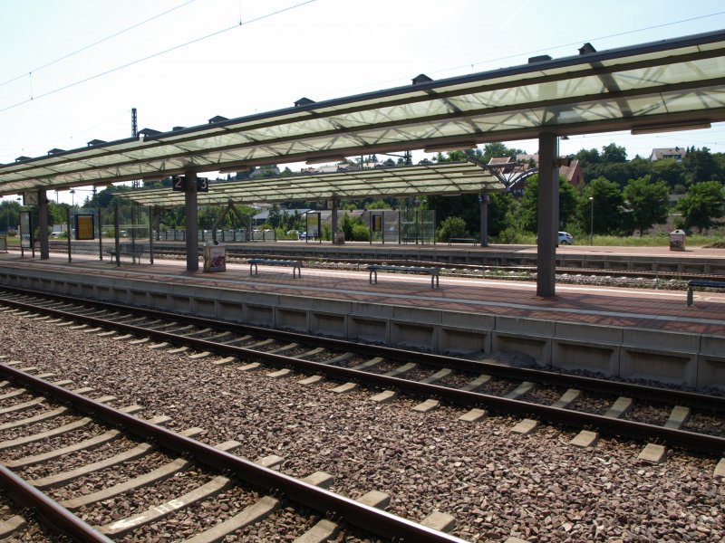 2. Juli 2008: Viele Gleise im Bahnhof Bretten...