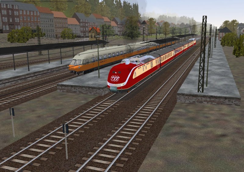 2 Nostalgie Triebzge im Bahnhof Andernach