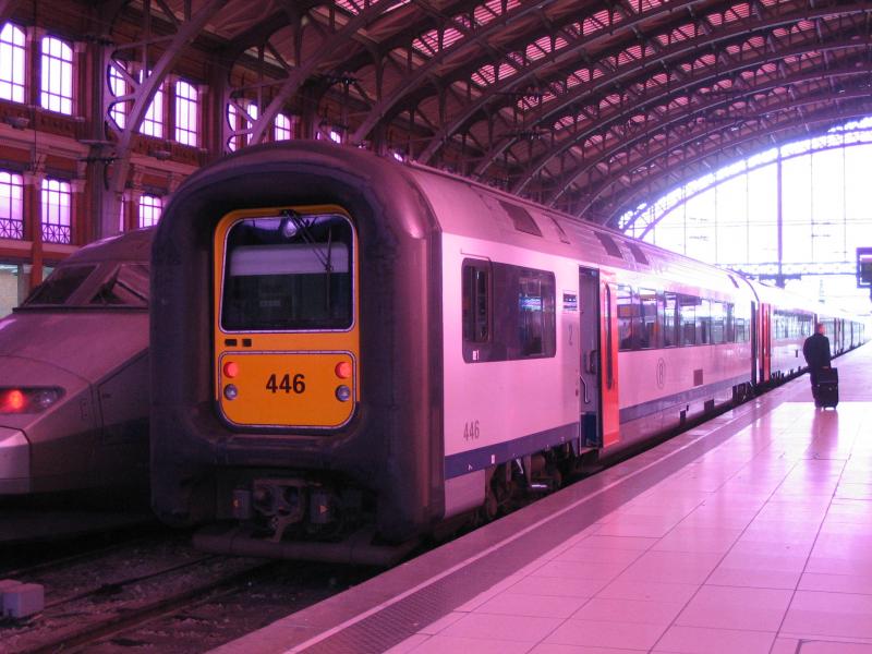 2005-01-13 Lille Flandres - Belgischer Triebzug