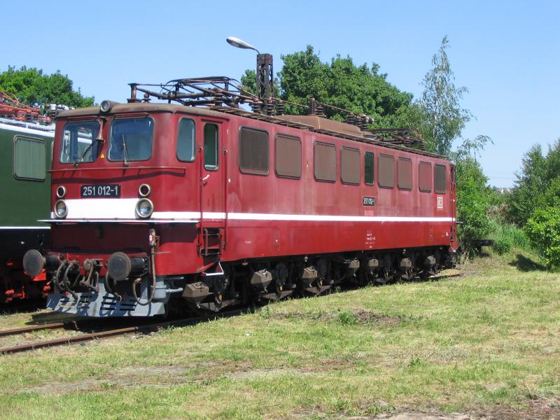 2005-05-28 Weimar, BW  BR 251 012-1, bei der DBAG als BR 171