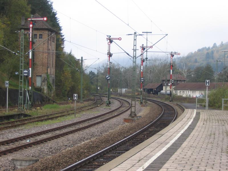 2005-10-08 - Bf Horb am Neckar - Formsignale, Ausfahrt Richtung Rottweil