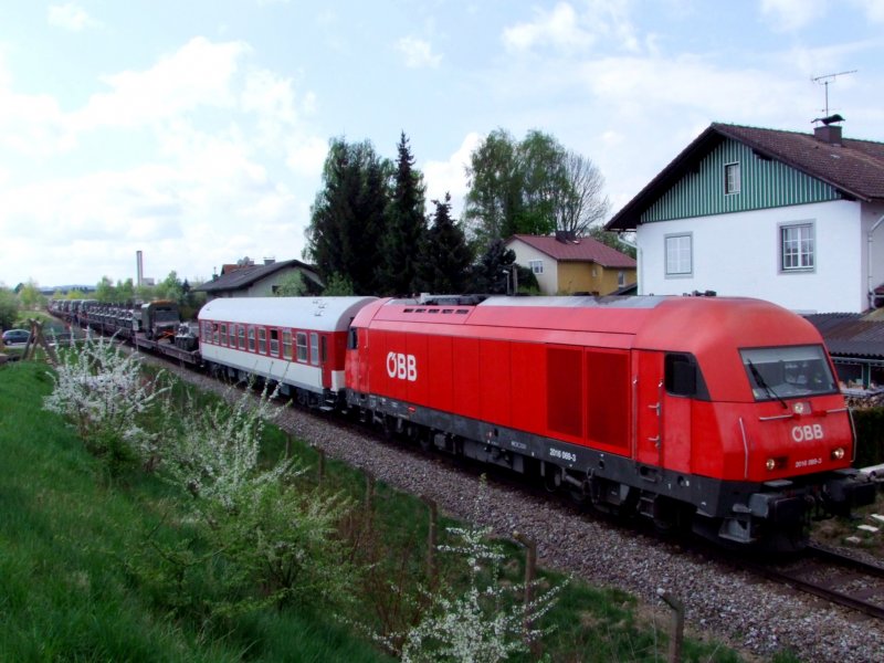 2016 069-3 ist mit SGAG90141(Militrzug)bei Ried i.I. unterwegs Richtung Truppenbungsplatz Altengrabow in Sachsen-Anhalt;090418