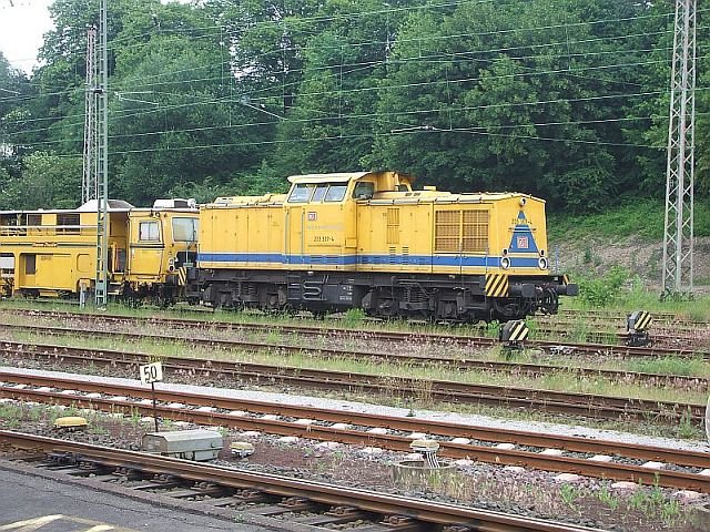 203 307-4 der DB Netz Instandhaltung am 02.06.2007 in Kreiensen