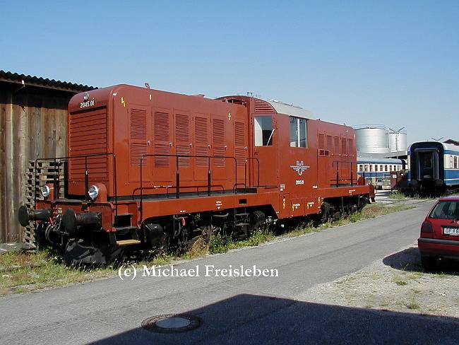 2045.01; Traktion Wien Nord; 27-06-2001