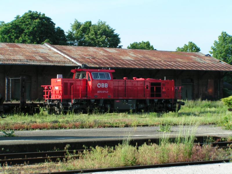 2070 071-1 Verschubdienst Simbach/Inn 2005-06-03