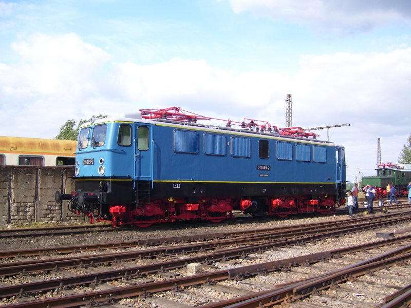 211 049-2 aus Weimar war 24.08.08 beim SEM zu Gast.