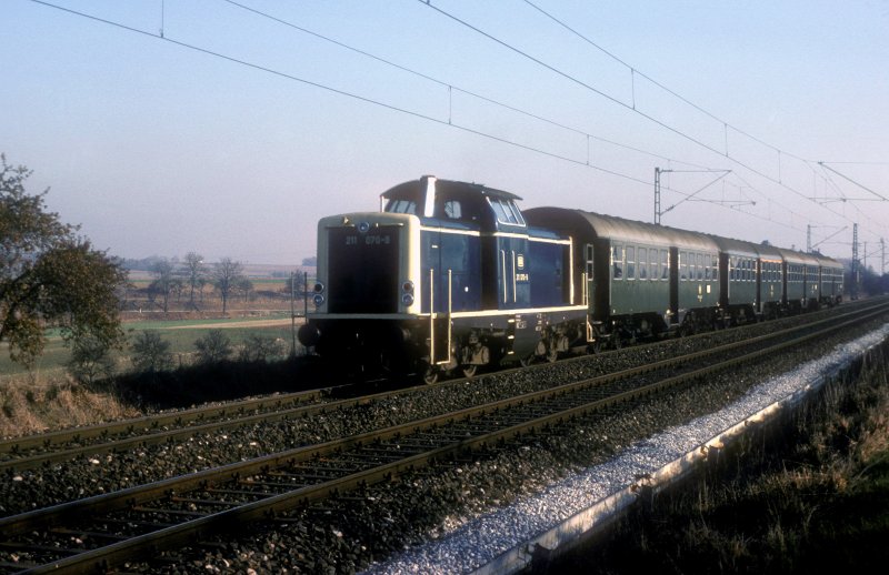 211 070  bei Eutingen  10.11.83