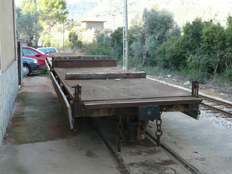 21.11.08,Arbeitszugwagen im Bf.Bunyola.